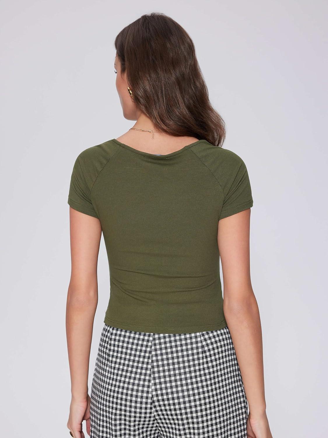 imageVinova Summer Tops for Women Short Sleeve V Neck Slim Fit Ruched Going Out Tops Sexy Crop Top Tee T ShirtGreen